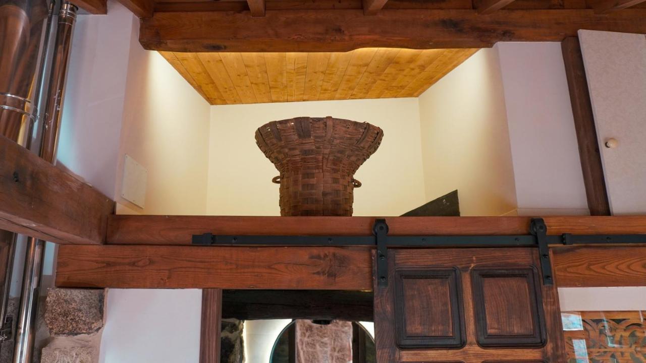Casa La Trinidad - Ribeira Sacra Lejlighed Nogueira De Ramuin Eksteriør billede
